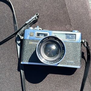 YASHICA ELECTRO 35 DX SILVER